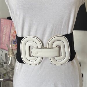 Chic Black and White Women's Stretch Belt